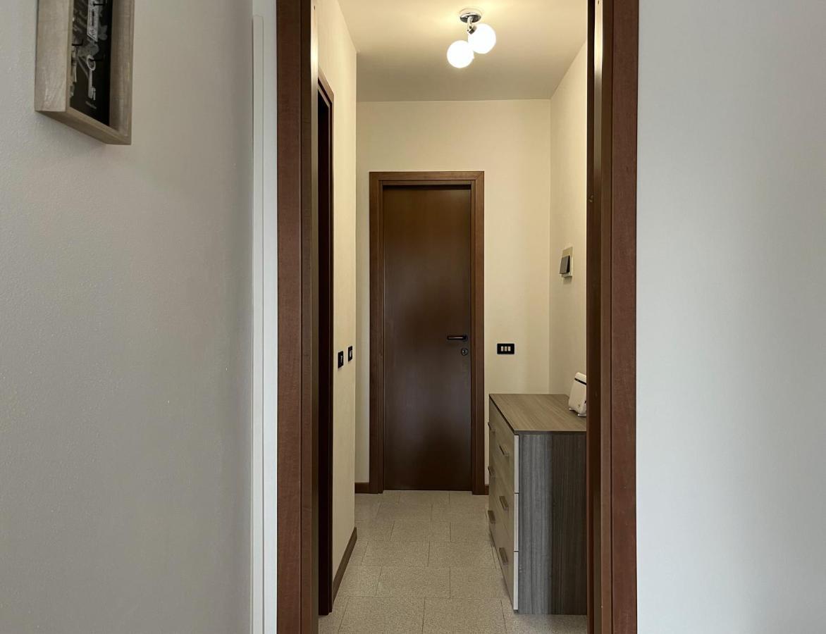 Lido - Nuovo Appartamento Elegante - Lago Di Garda Паденге-суль-Гарда Экстерьер фото